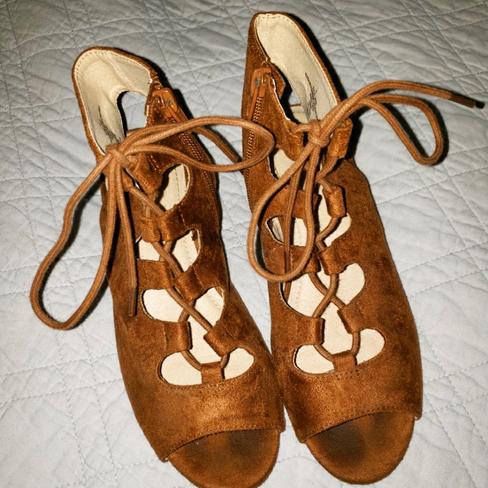 Stevies sandals